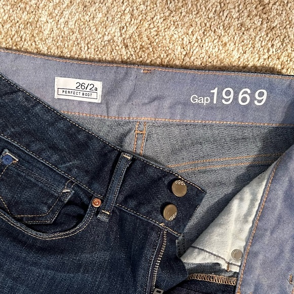 Gap womens mid-rise bootcut jeans, petite/ankle - Picture 3 of 4